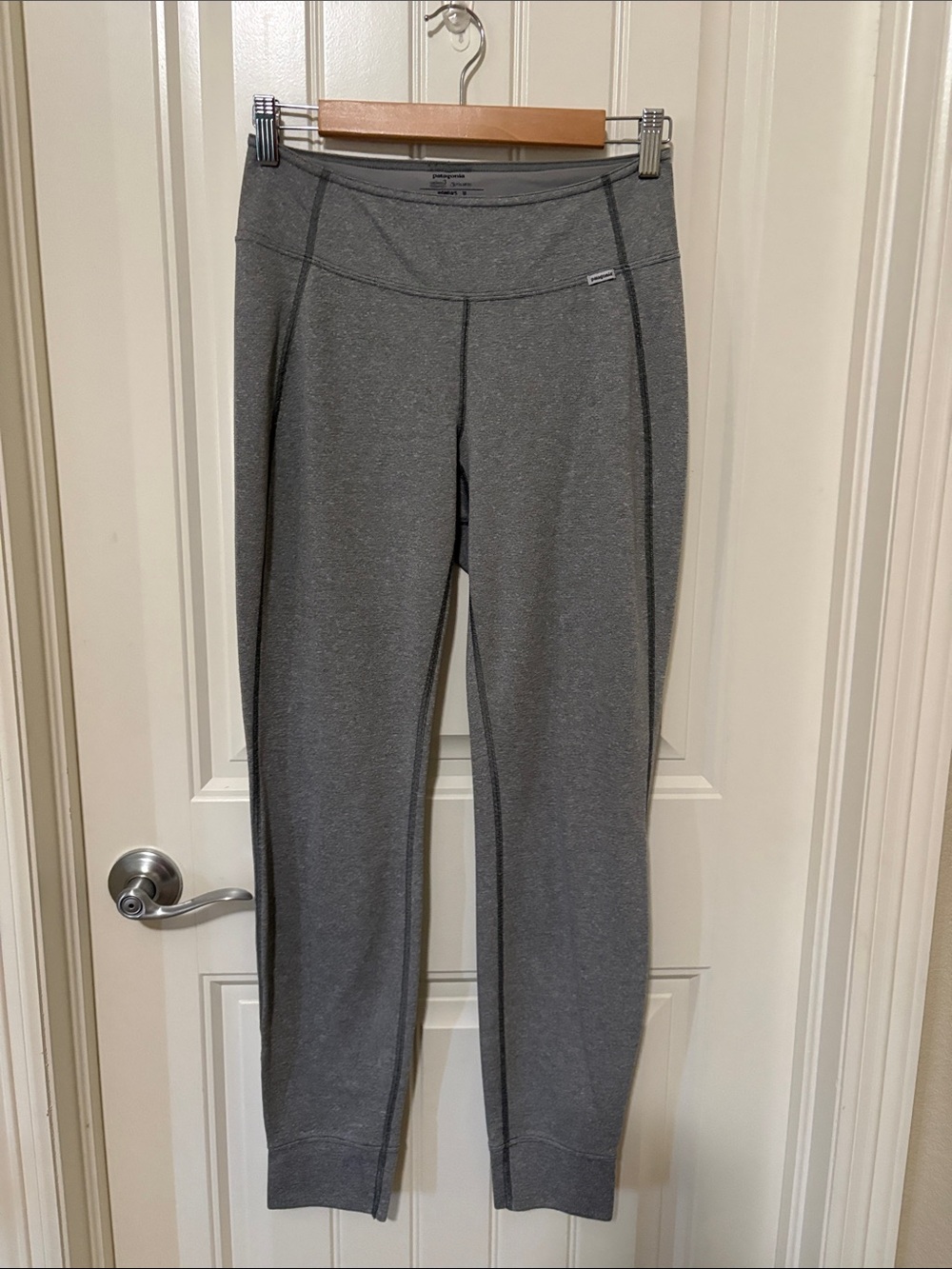 Patagonia Grey‎ Athletic Leggings